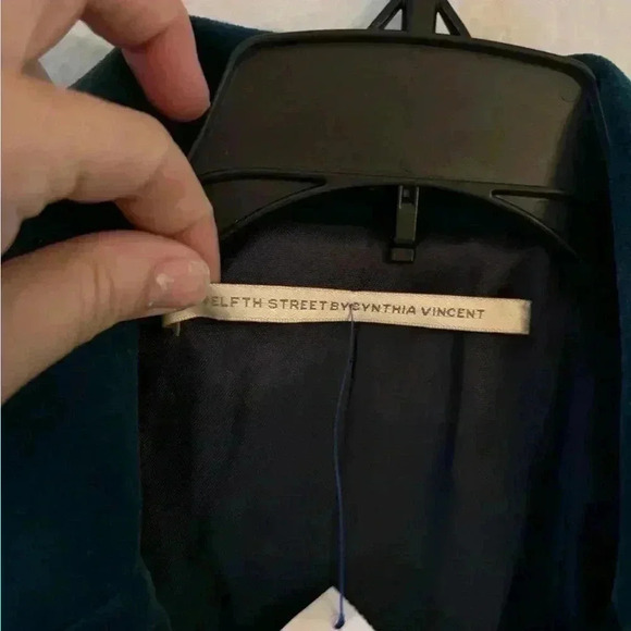 Twelfth street by Cynthia Vincent Blazer - Picture 3 of 7